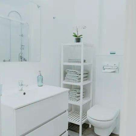Hermi Apartment *